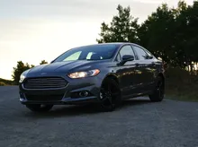 Ford Fusion SE 2.0L EB AWD photo 6